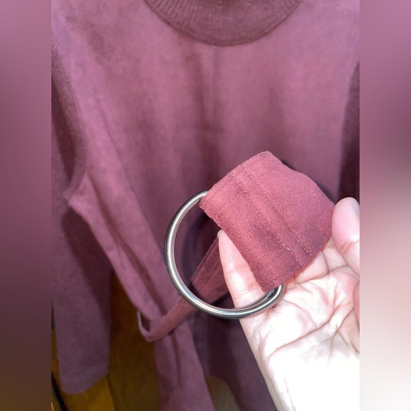 Ann Taylor Sweater size L with belt - Picture 7 of 7